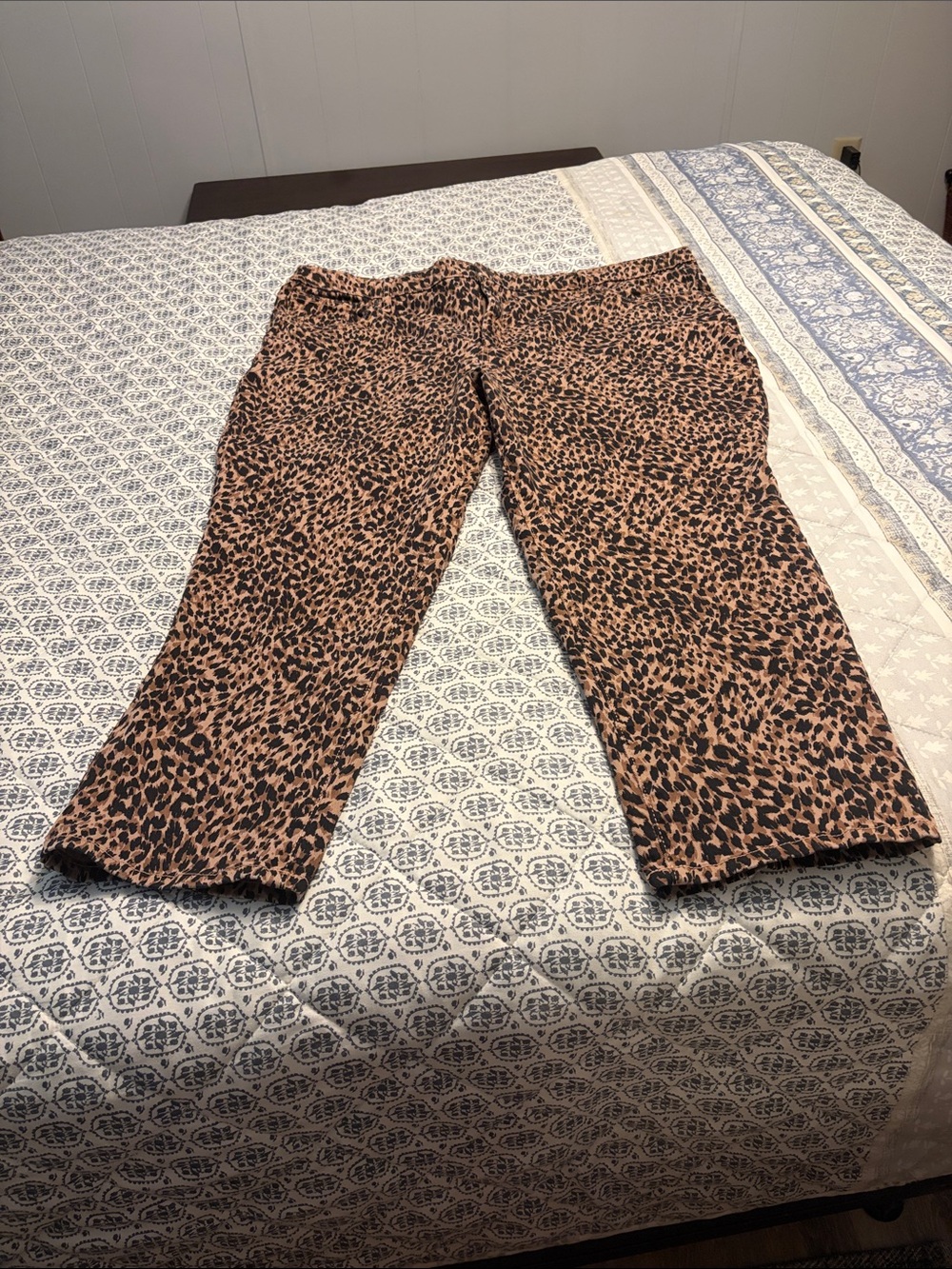 Terra & Sky Leopard Print Ankle Jeans - Brown & Black